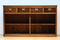 ゆらゆらガラスが引き立つ上品な佇まいをしたガラスケース BB3379