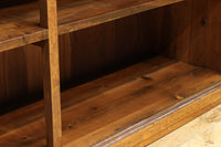 ゆらゆらガラスが引き立つ上品な佇まいをしたガラスケース BB3379