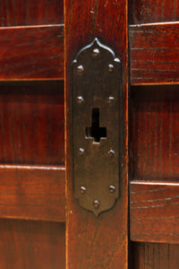 横桟造りの引き戸が印象深い庄内帳場箪笥 BB3398