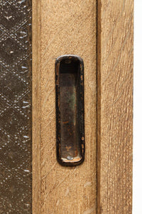 昭和レトロ!! フローラガラスが目を惹く、小振りで可愛らしいキャビネット BB3399