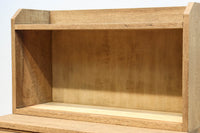 昭和レトロ!! フローラガラスが目を惹く、小振りで可愛らしいキャビネット BB3399