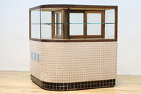 L-shaped glass display case BB3428