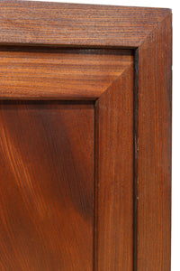 欅杢目が見事な格調ある面持ちの収納箪笥 BB3431