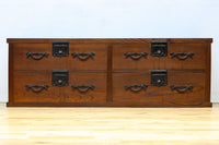 穏やかなケヤキ杢目が浮かぶ時代のローチェスト BB3440