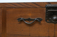 穏やかなケヤキ杢目が浮かぶ時代のローチェスト BB3440