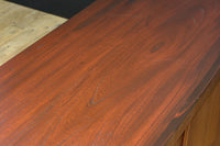 穏やかなケヤキ杢目が浮かぶ時代のローチェスト BB3440