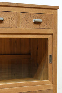 稀少‼︎ 温かみのある木地色に引き出しを上下に備えたレトロオークガラスケース BB3450