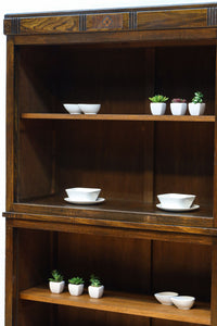 ゆらゆらガラスとレリーフ彫刻で優しい雰囲気のガラスケース BB3452