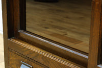 ゆらゆらガラスとレリーフ彫刻で優しい雰囲気のガラスケース BB3452