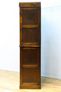 ゆらゆらガラスとレリーフ彫刻で優しい雰囲気のガラスケース BB3452