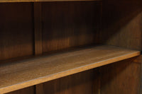 ゆらゆらガラスとレリーフ彫刻で優しい雰囲気のガラスケース BB3452