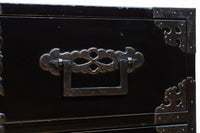 極上‼︎ 縁起の良い絵柄の装飾金具で華やかに飾られた庄内六丁曳き衣裳箪笥 BB3454