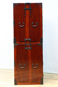 極上‼︎ 縁起の良い絵柄の装飾金具で華やかに飾られた庄内六丁曳き衣裳箪笥 BB3454