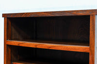 稀少!!流れる杢目に端然と並ぶ縦桟が美しい小千谷水屋箪笥 BB3514
