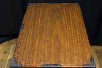 堅牢な金具で風情溢れるアイアンフレーム付き総桐枕箪笥 BB3727