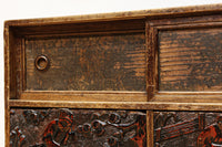 生活情景が見事に彫りこまれた彫刻小引き出し BB3729