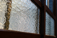 当時のオリジナルの棚受けが素敵な大型レトロショーケース Ba7993