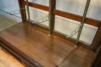 当時のオリジナルの棚受けが素敵な大型レトロショーケース Ba7993