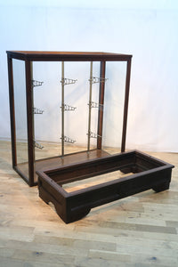 当時のオリジナルの棚受けが素敵な大型レトロショーケース Ba7993