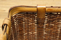 温かみある風合いに包まれた竹製角カゴ DC1034