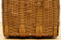 温かみある風合いに包まれた竹製角カゴ DC1034