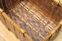 温かみある風合いに包まれた竹製角カゴ DC1034