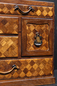 繊細な寄木造りが美しい小引き出し DC3733