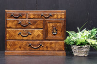 繊細な寄木造りが美しい小引き出し DC3733