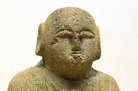 苔むした色合いで風格漂う地蔵様 DC3824