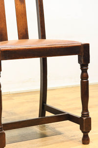 オークの時代を重ねた風合いが素敵なアンティークチェアー DB3908 在庫2脚