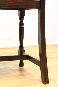 オークの時代を重ねた風合いが素敵なアンティークチェアー DB3908 在庫2脚