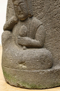 ゆったり風情のある佇まいの如意輪観音像 DC4124