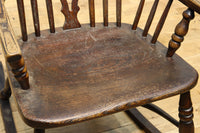 ディスプレイ用に!! 風合い豊かなオーク造りのロッキングチェア DC4184