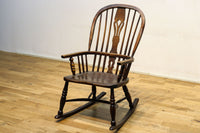 ディスプレイ用に!! 風合い豊かなオーク造りのロッキングチェア DC4184