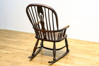 ディスプレイ用に!! 風合い豊かなオーク造りのロッキングチェア DC4184