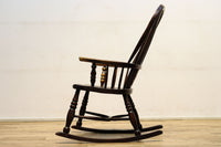 ディスプレイ用に!! 風合い豊かなオーク造りのロッキングチェア DC4184