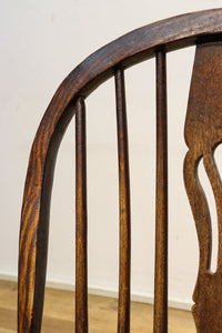 ディスプレイ用に!! 風合い豊かなオーク造りのロッキングチェア DC4184