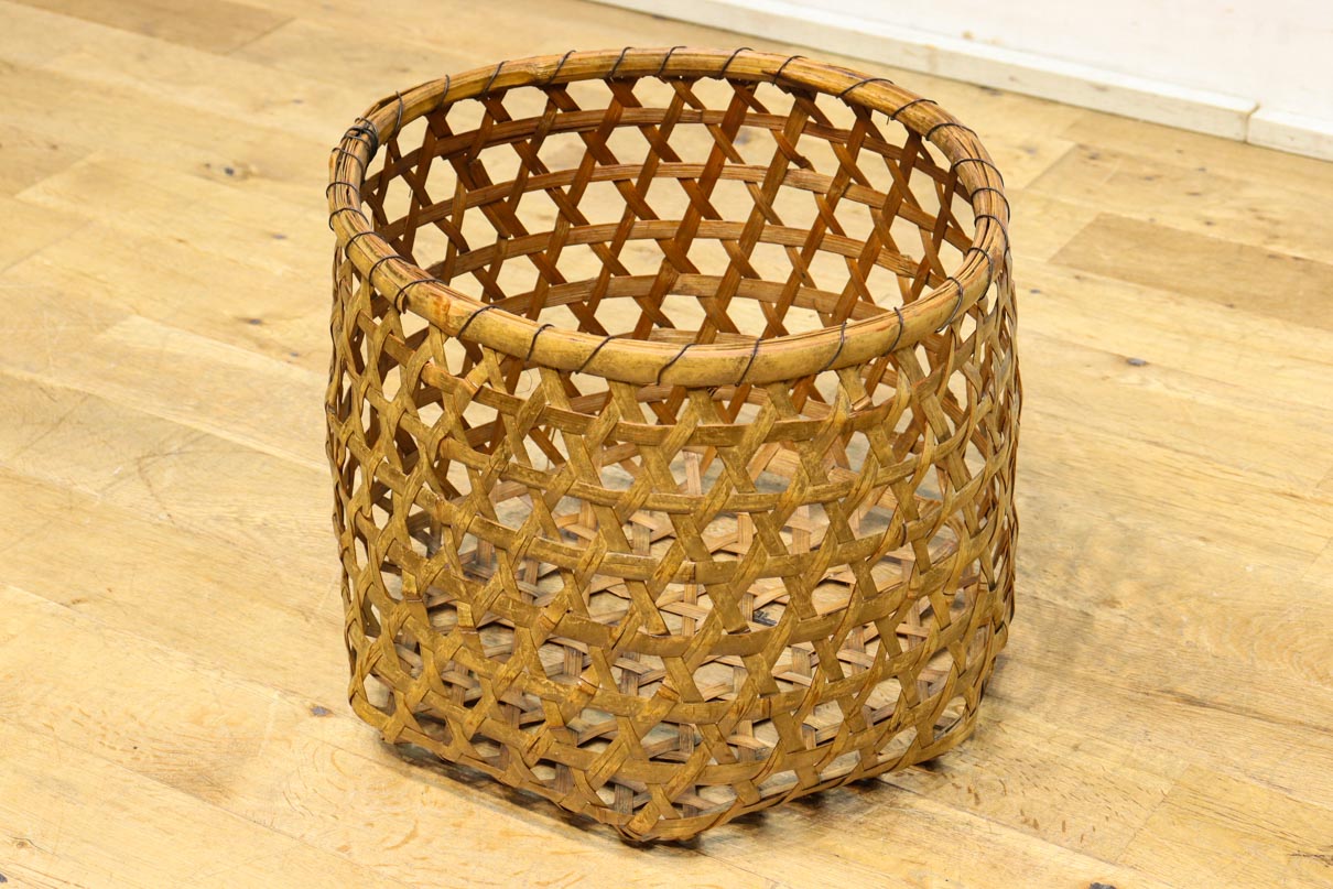 目籠 千代掛け用 竹製 小物入れ 編み込み模様 チェーン120センチ 2025