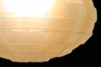 独特なシルエットに魅了されるプレスガラス電笠 DC4591