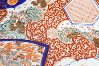 色彩豊かな絵柄が魅力の古伊万里大皿(箱付き) DC4773 在庫1組