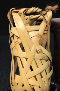 竹の風合いが素敵な小さな花カゴ DC4812