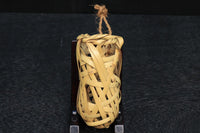 竹の風合いが素敵な小さな花カゴ DC4812