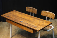 珍品!! 白パイプが可愛らしい子供用の一体型テーブル椅子 DC4837