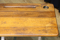 珍品!! 白パイプが可愛らしい子供用の一体型テーブル椅子 DC4837