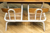 珍品!! 白パイプが可愛らしい子供用の一体型テーブル椅子 DC4837