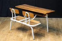 珍品!! 白パイプが可愛らしい子供用の一体型テーブル椅子 DC4837