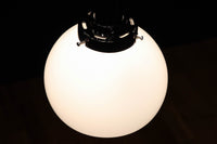 丸いシルエットがレトロ感を高める電笠 DC4880