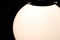 丸いシルエットがレトロ感を高める電笠 DC4880