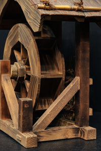 木製の水車の置物 DC4961