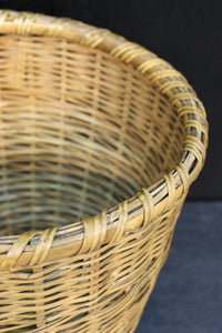 変わりデザイン!! 開口部が広い竹編みカゴ DC4994